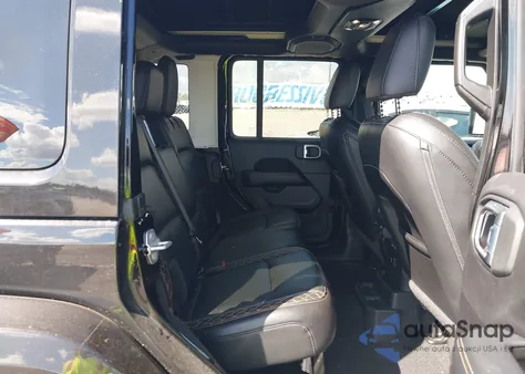 2021 Jeep Wrangler Unlimited High Altitude 4X4 z USA, uszkodzony, nr VIN 1C4HJXEMXMW815510